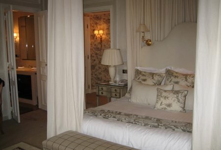 Les Crayeres, Reims. One star less.